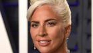 ليدي جاجا تنضم لأبطال فيلم براد بيت "الدموي"