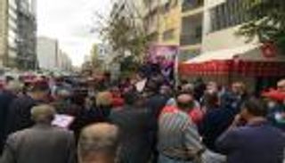 غضب نقابي من إخوان تونس وتهديد بمقاطعة جلسات برلمانية