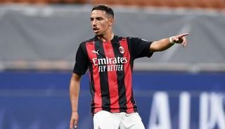 إسماعيل بن ناصر نجم ميلان 