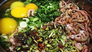 أومليت الدود في فيتنام