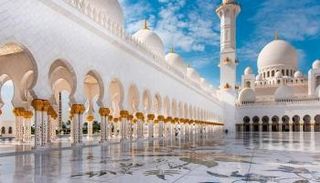 جامع الشيخ زايد الكبير في الإمارات