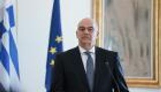 اليونان تتهم تركيا بتصعيد أنشطتها غير القانونية شرق المتوسط