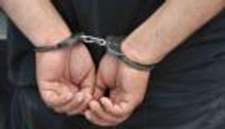 مُسن يُخفي جثة والدته منذ 2011 لـ"سبب مادي"