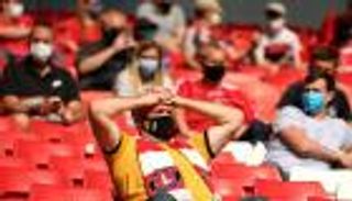 ما هي قواعد حضور مباريات الدوري الإنجليزي الممتاز؟