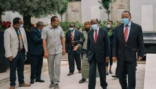 آبي أحمد في استقبال مبعوثين أفارقة