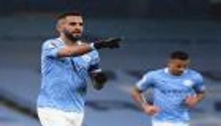 متفوقا على رونالدو.. "هاتريك" محرز يعيد مانشستر سيتي إلى الانتصارات