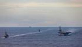 واشنطن تكشف أهداف عودة حاملة طائرات للخليج العربي