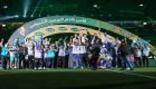 آثار كورونا والقهوة.. ماذا قال نجوم الهلال بعد التتويج بكأس الملك؟