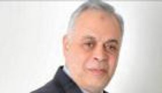 أشرف زكي لـ"العين الإخبارية": لا أحب المال.. وأتعرض لحرب شرسة