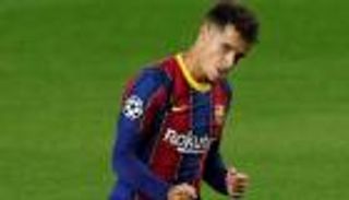 كومان يستسلم.. برشلونة يعرض كوتينيو للبيع