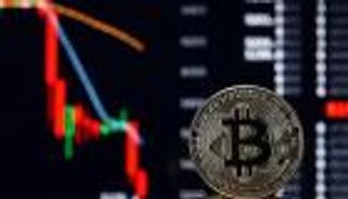 بيتكوين تقفز 4%.. توقعات ببلوغ العملة الرقمية 19200 دولار خلال ساعات