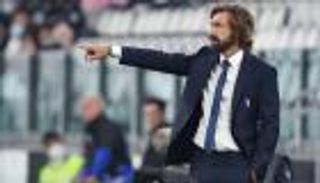 شرارة الانقلاب.. بيرلو في مرمى نيران نجوم يوفنتوس