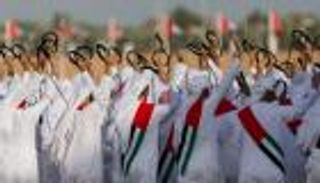 من العيالة إلى الرزفة.. الفنون التراثية الإماراتية على منصة "أنغامي"