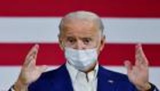 "الموت والدمار".. بايدن يلقي أول نظرة على "موجز الرئيس"