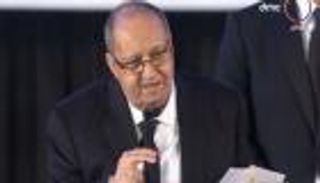 وحيد حامد يبكي حضور مهرجان القاهرة السينمائي بكلمات مؤثرة