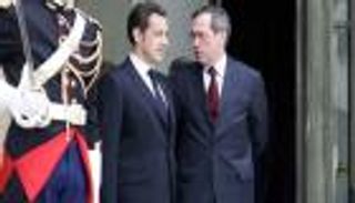 توجيه اتهام لوزير داخلية ساركوزي في "أموال ليبيا"