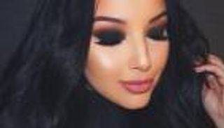 مكياج عيون سموكي لليلة رأس السنة 2021
