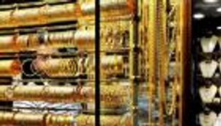 أسعار الذهب في مصر.. عيار 21 يفقد 3 جنيهات رغم مكاسب "الأصفر" عالميا