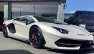 بسبب الرخصة.. سيارة لاعب مانشستر سيتي الفارهة مهددة بالتدمير