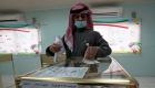 إغلاق مراكز الاقتراع في انتخابات مجلس الأمة الكويتي