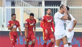 الأهلي وضمك