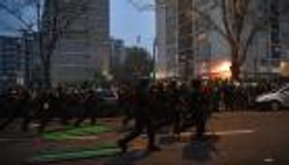 الاحتجاجات تعود لشوارع فرنسا تنديدا بعنف الشرطة