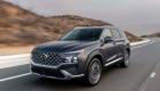 سباق مثير.. منافسون جدد في تصنيع السيارات الفارهة