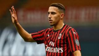 النجم الجزائري إسماعيل بن ناصر