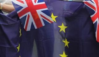 أوروبا وبريطانيا في نفق 