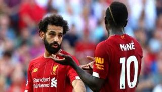 محمد صلاح وساديو ماني.. منافسة بين زملاء ليفربول
