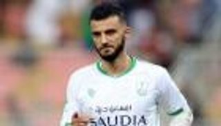 هداف الدوري السعودي التاريخي.. كورونا يضرب السومة قبل موقعة النصر