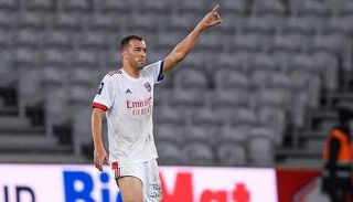 جمال بلعمري لاعب ليون الفرنسي