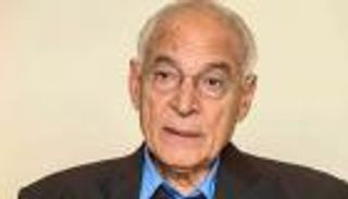 هل توجد كائنات فضائية على الأرض؟ فاروق الباز يجيب