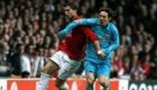 ماذا يحدث في أول مواجهة لرونالدو مع فريقه الجديد ضد ميسي؟