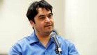 حكم نهائي بإعدام الصحفي الإيراني المعارض "روح الله زم"