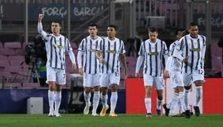 يوفنتوس فاز على برشلونة