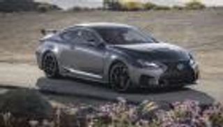 الكشف عن أحدث طراز كوبيه من لكزس.. المواصفات والسعر