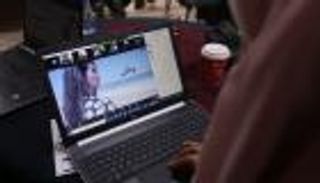 كورونا والميراث وحق السفر.. هموم المرأة في كرنفال غزة السينمائي