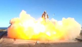 انفجار مركبة "ستارشيب"