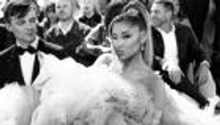 أريانا جراندي تتعاون مع نتفليكس في فيلم جديد