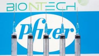 حقن تحوي لقاحا ضد 