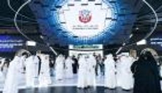 مشاركة قوية لـ"حكومة أبوظبي" في جيتكس.. 12 اتفاقية و10 آلاف زائر