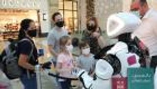 صور.. انطلاق فعاليات مبادرة "بالعربي" في دبي