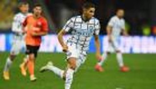 أشرف حكيمي ضمن 4 ضحايا لخروج إنتر ميلان الأوروبي