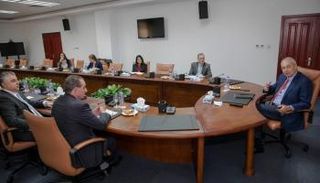 جانب من المباحثات