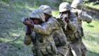 الجيش الصومالي يقتل 17 إرهابيا من الشباب بينهم 3 قيادات 