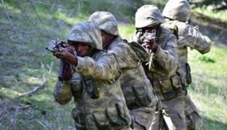 عناصر من قوات 