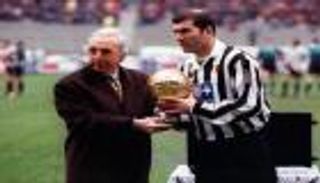 أفضل فريق في تاريخ كرة القدم.. تشكيلة المظلومين