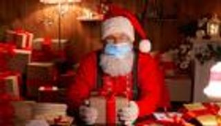 هل يتأثر "سانتا كلوز" بكورونا؟ الصحة العالمية تجيب