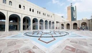 قصر الحصن